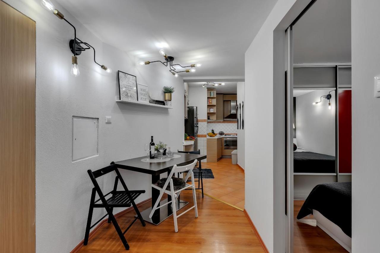 Apartment Mucrum Makarska Exterior foto