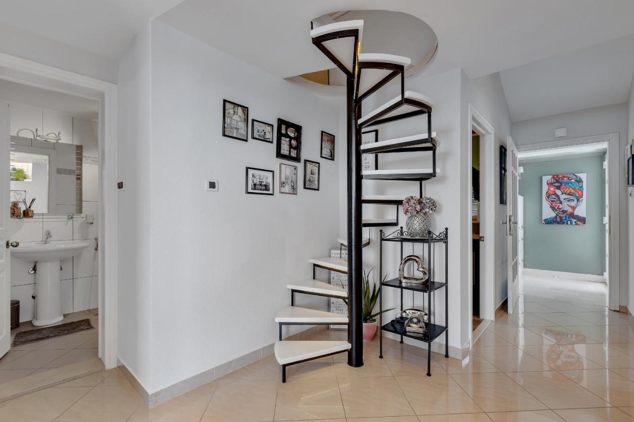 Apartment Mucrum Makarska Exterior foto