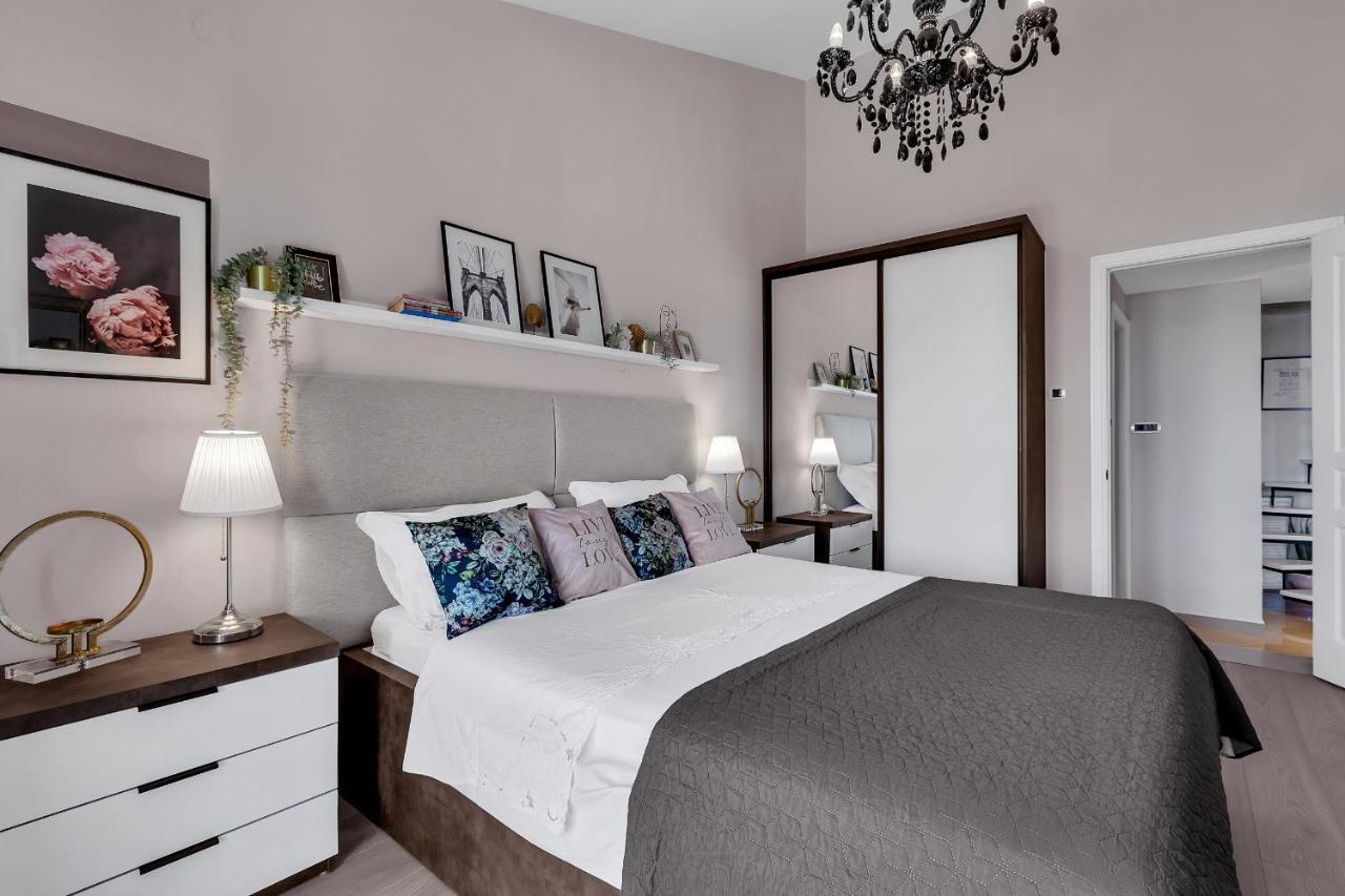 Apartment Mucrum Makarska Exterior foto